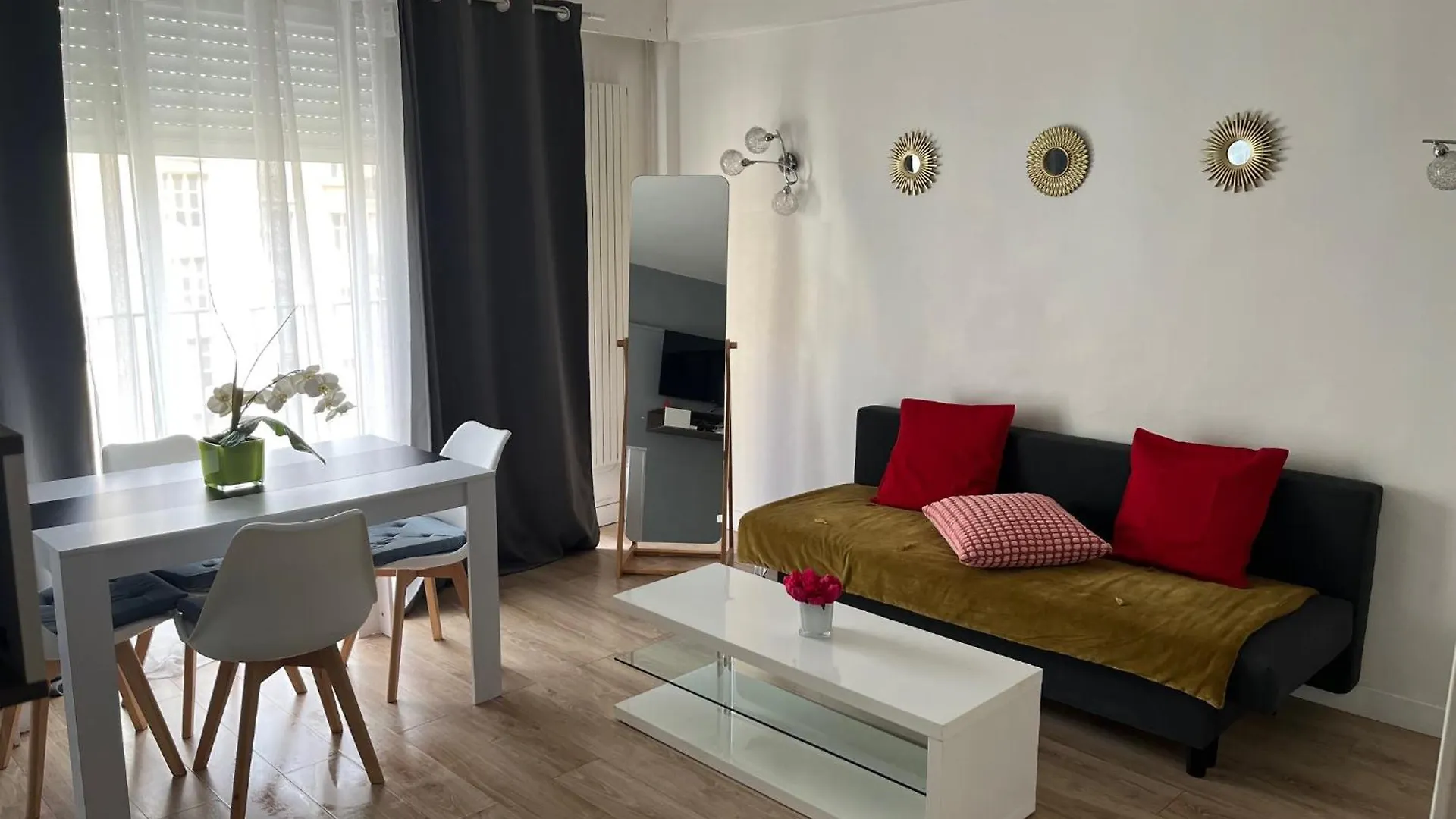 Apartment Appartement Proche Tour Eiffel Paris
